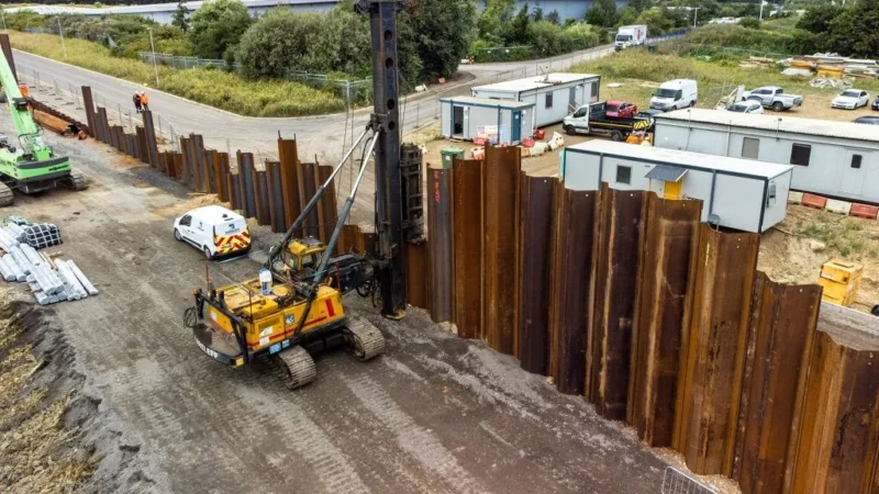 No job is big or small for an expert sheet-piling contractor!