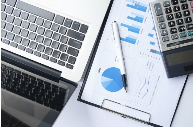 How to Get a Business Accounting Job without a Degree