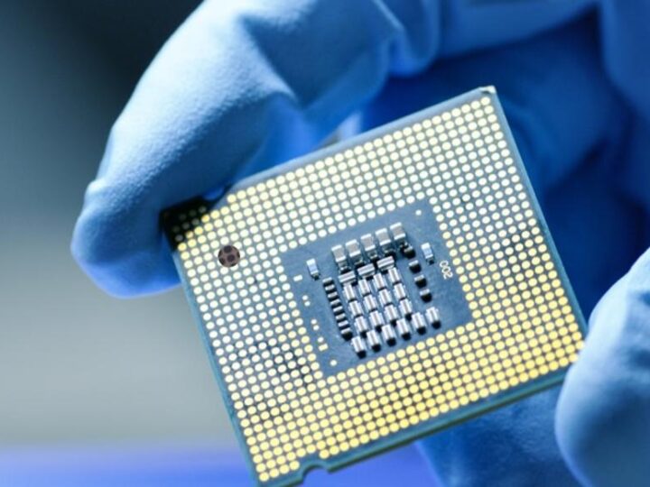 Federal vs. Private Investment: Balancing Forces in U.S. Microelectronics Strategy