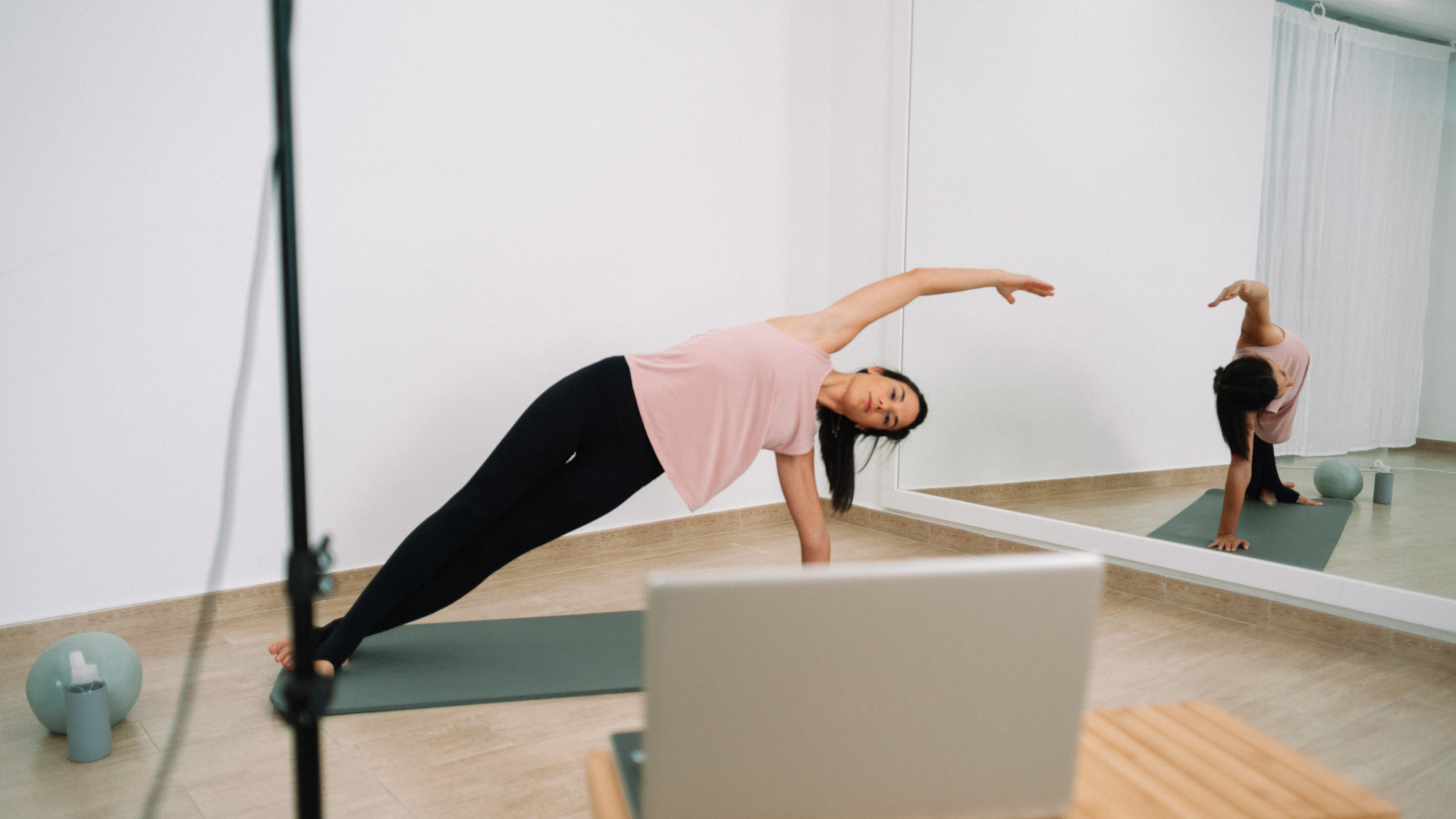 Difference Between 200-Hour, 300-Hour & 500-Hour Yoga Teacher Training