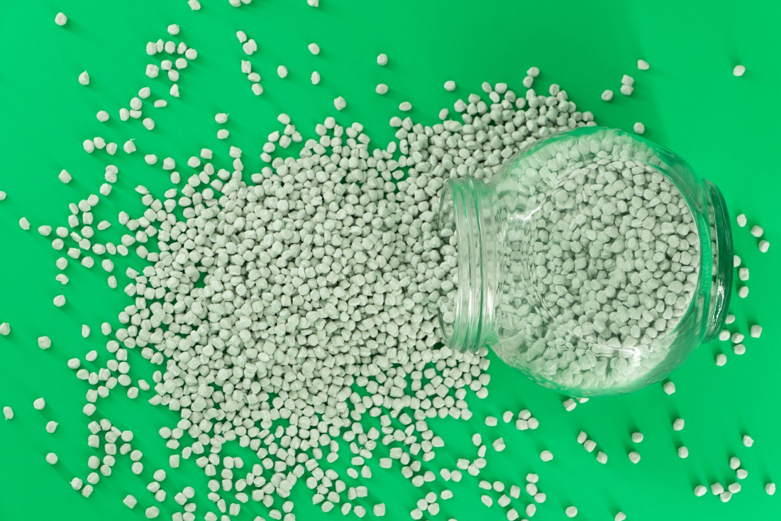 Choosing the Right POM Masterbatch for Industrial Manufacturing Needs