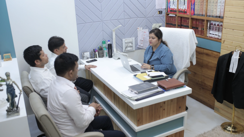 Tips to Find the Right Advocate in Navi Mumbai: Every Client Must Know