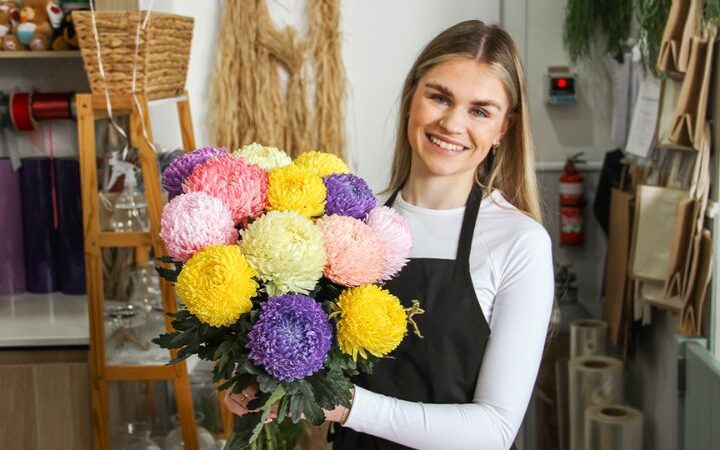 How To Surprise Someone With The Perfect Happy Birthday Flower Bouquet?